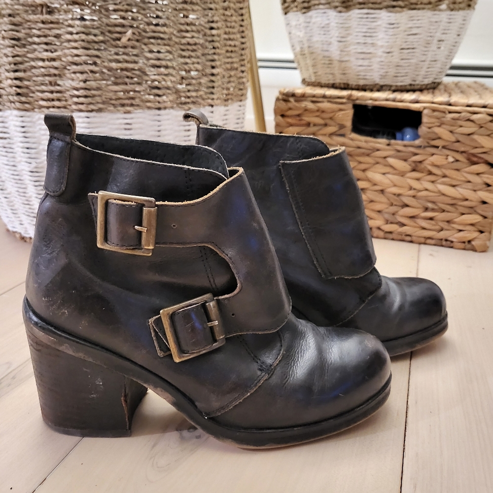 Jeffrey Campbell black leather booties